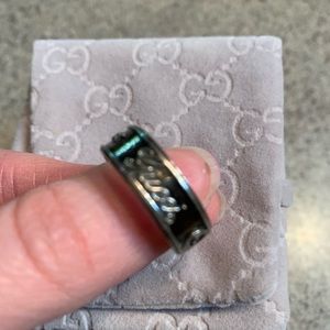 Men’s Gucci Ring